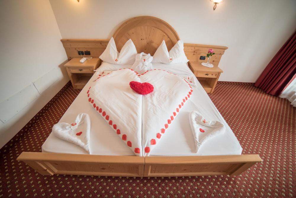 Olimpionico Hotel كاستيلو-مولينا دي فيم المظهر الخارجي الصورة